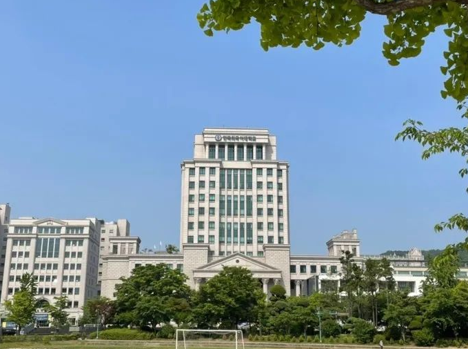 韩国留学外国语大学申请条件