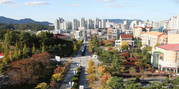 牧园简章校园.png