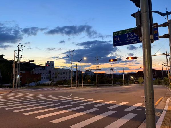 韩医附近景色.jpg