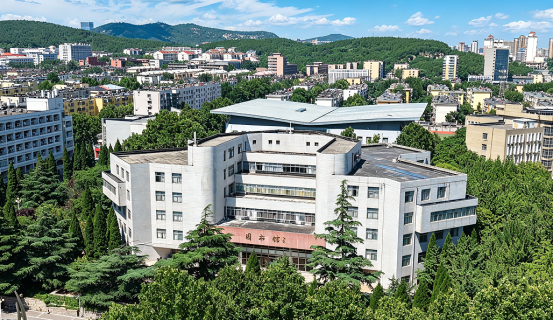 济南大学韩国留学预科班|共享全日制统招资源,本部纯正大学校园就读 (图1) image.png