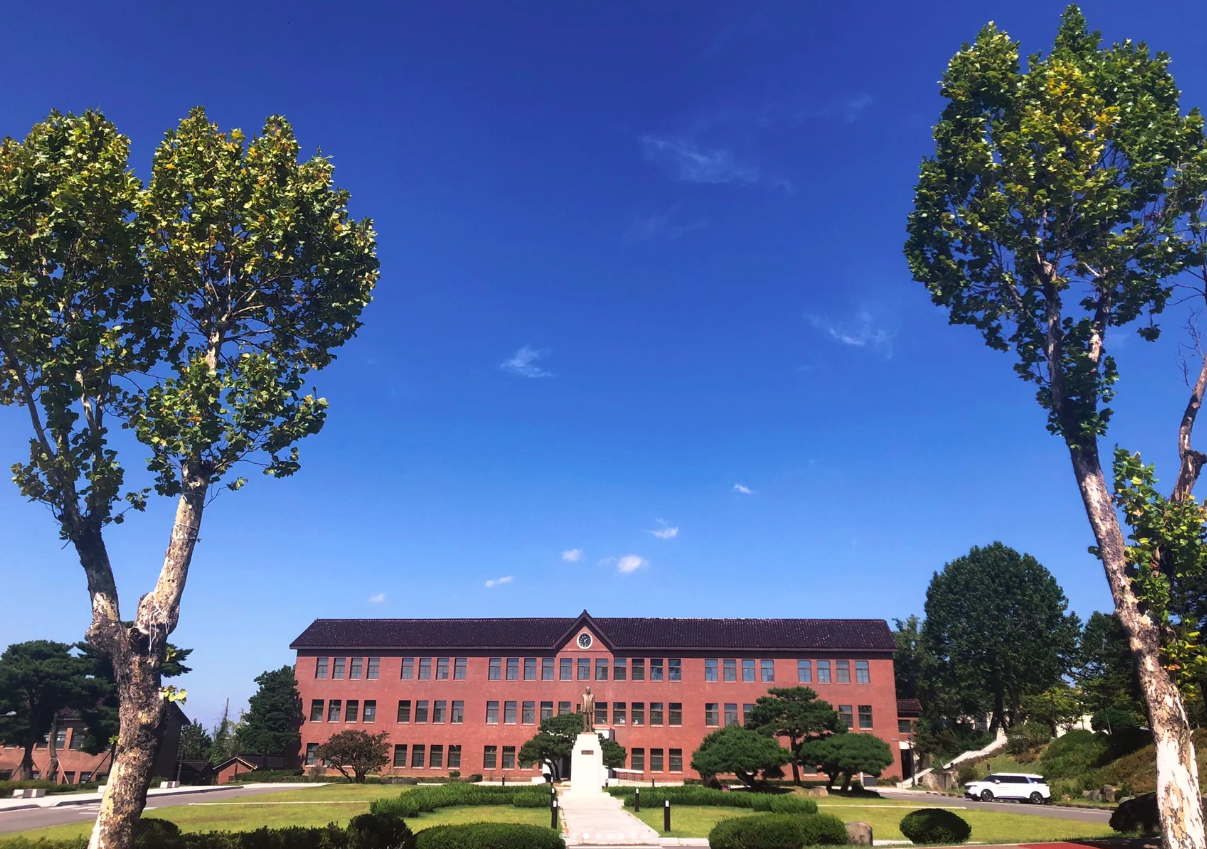 韩国留学清州大学1年制专插本电影影像专业，需要满足哪些申请条件？