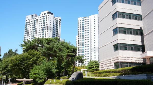清州大学校园.JPG